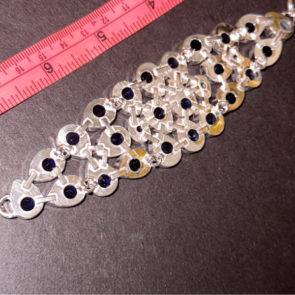 Sophisticated London Blue Topaz multi-gem cluster statement cuff Bracelet - Picture 5 of 12